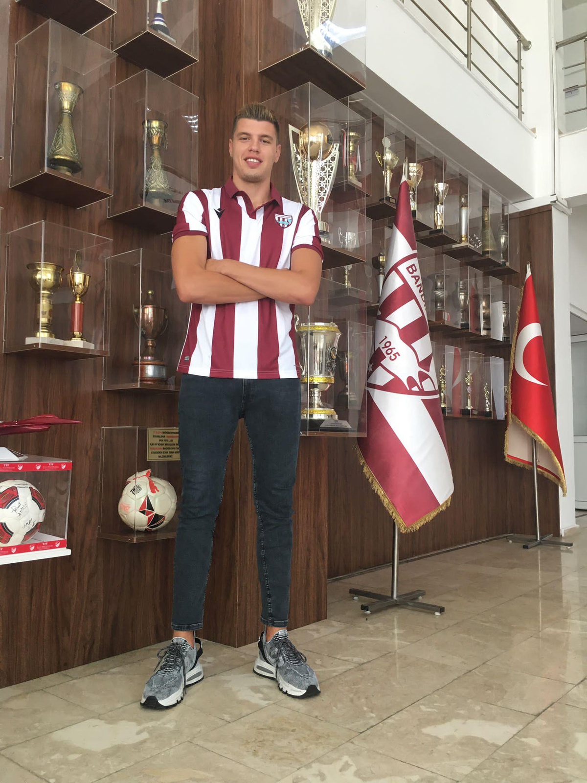 Son dakika haberleri | Bandırmaspor, Fatih Kurucuk\'u transfer etti