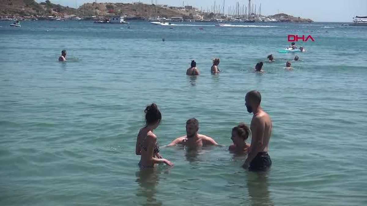 BODRUM'DA BAYRAM HAREKETLİLİĞİ SÜRÜYOR