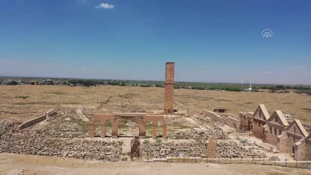 Harran Sarayı'nın gelecek yıl ziyarete açılması planlanıyor