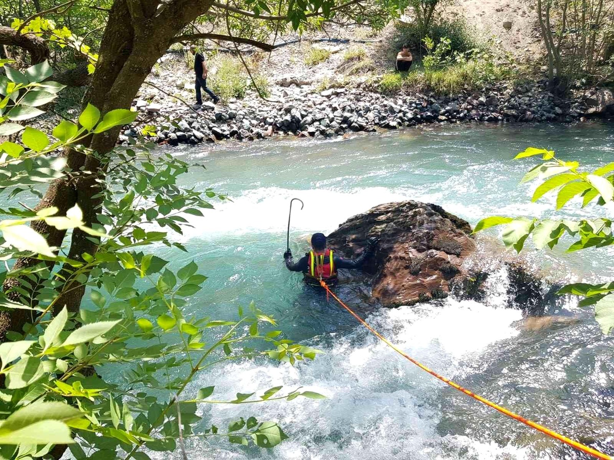 Siirt\'te kayıp hemşireyi arama çalışmaları devam ediyor