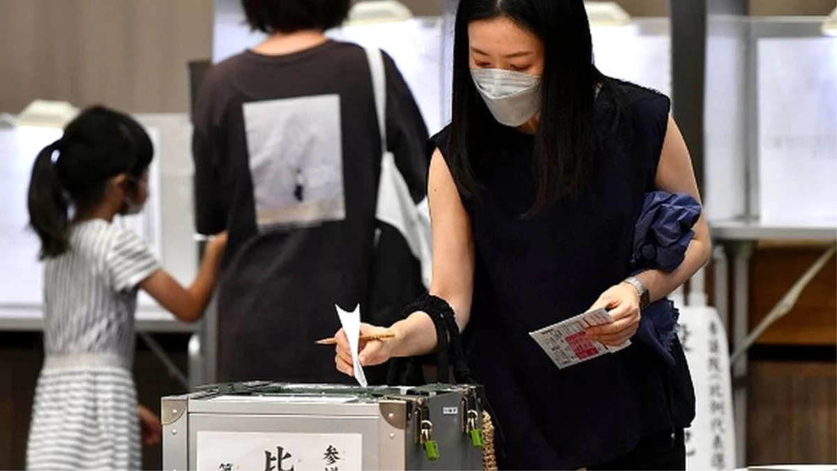 Şinzo Abe suikasti sonrası yapılan seçimlerden Abe\'nin partisi oylarını artırdı
