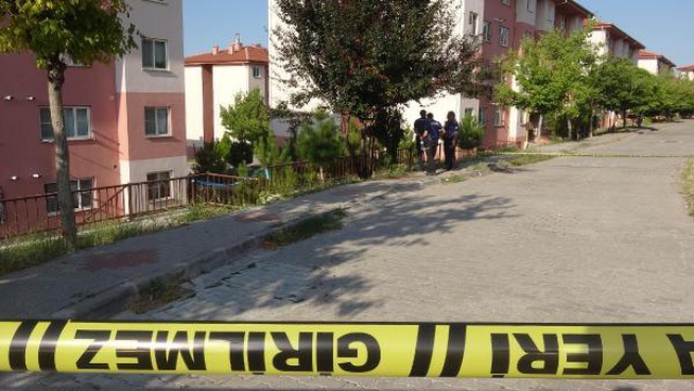 Son dakika... Tartıştığı komşusunu öldürdü Son dakika... Tartıştığı komşusunu öldürdü
