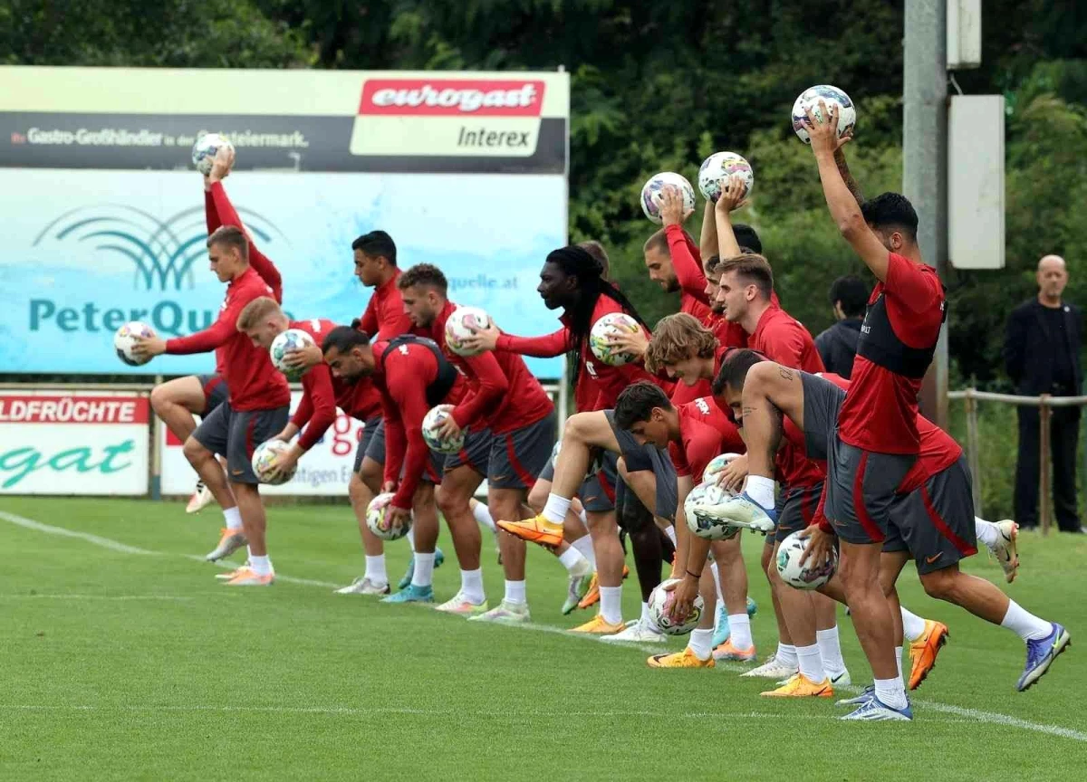 Galatasaray yeni sezon hazırlıklarını sürdürdü