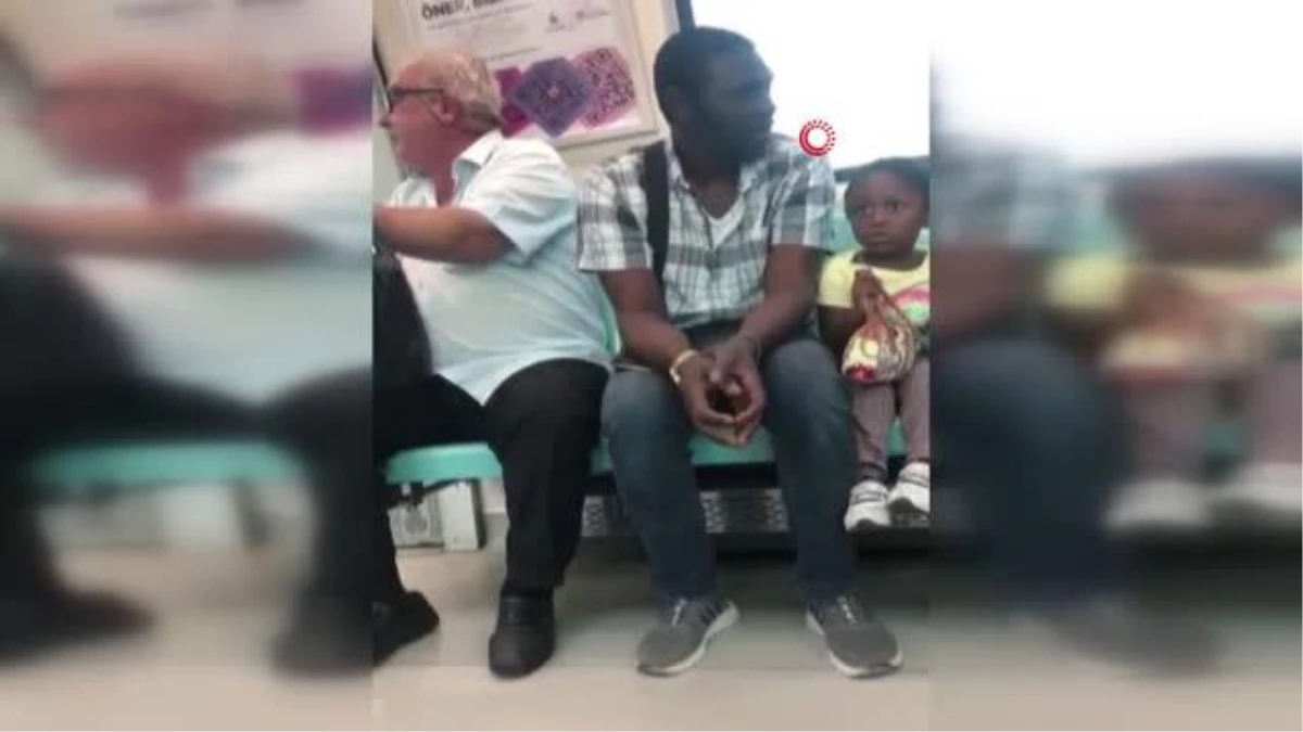 İstanbul metrosunda ırkçı saldırıya uğrayan Senegalli aile İHA\'ya konuştu