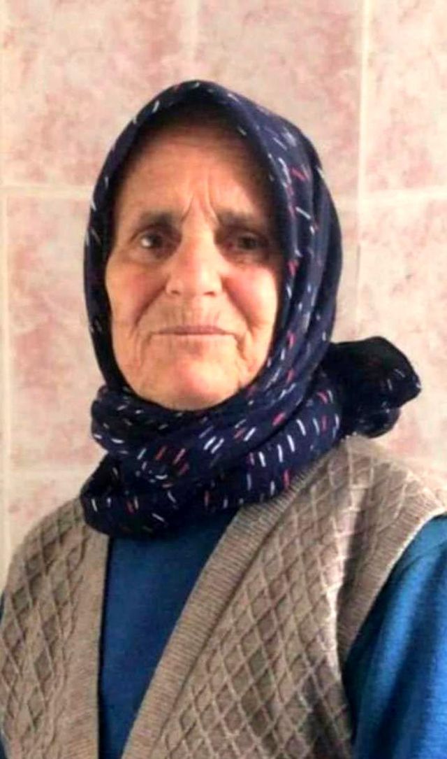 Sabah namazından döndü, karısını evde bulamadı! 75 yaşındaki kadın her yerde aranıyor Sabah namazından döndü, karısını evde bulamadı! 75 yaşındaki kadın her yerde aranıyor