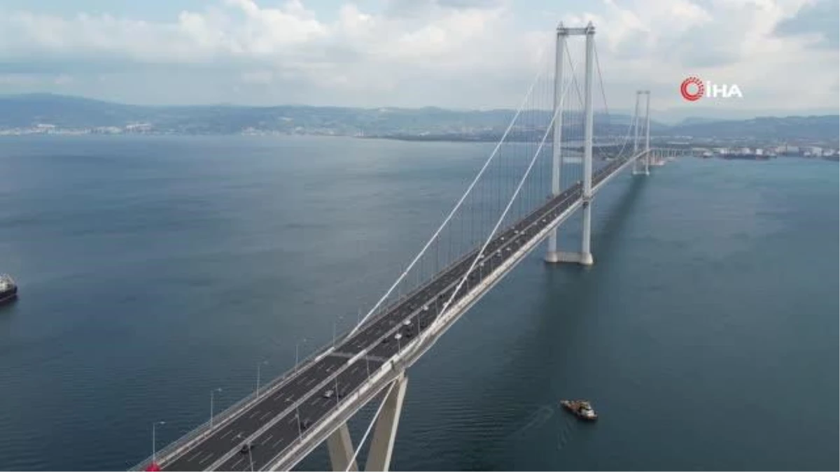 Bakan Karaismailoğlu\'dan Osmangazi Köprüsü ve İzmir-İstanbul Otoyolu açıklaması