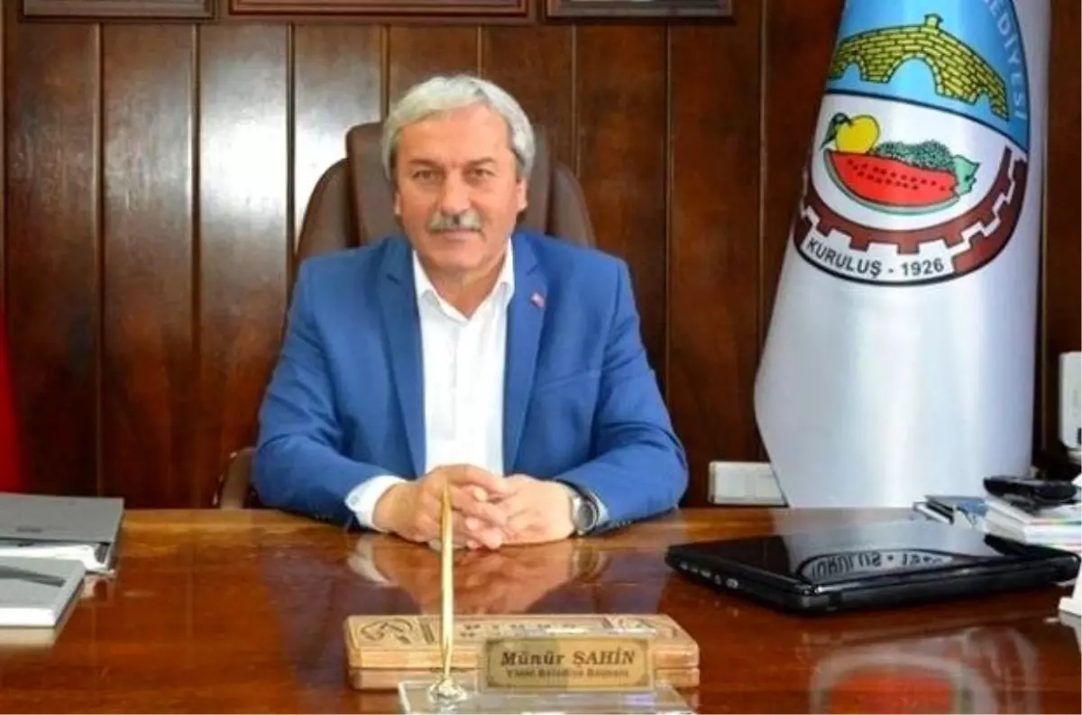 Başkan Şahin, bayramda ekmek çıkarmayan fırıncılara tepki gösterdi