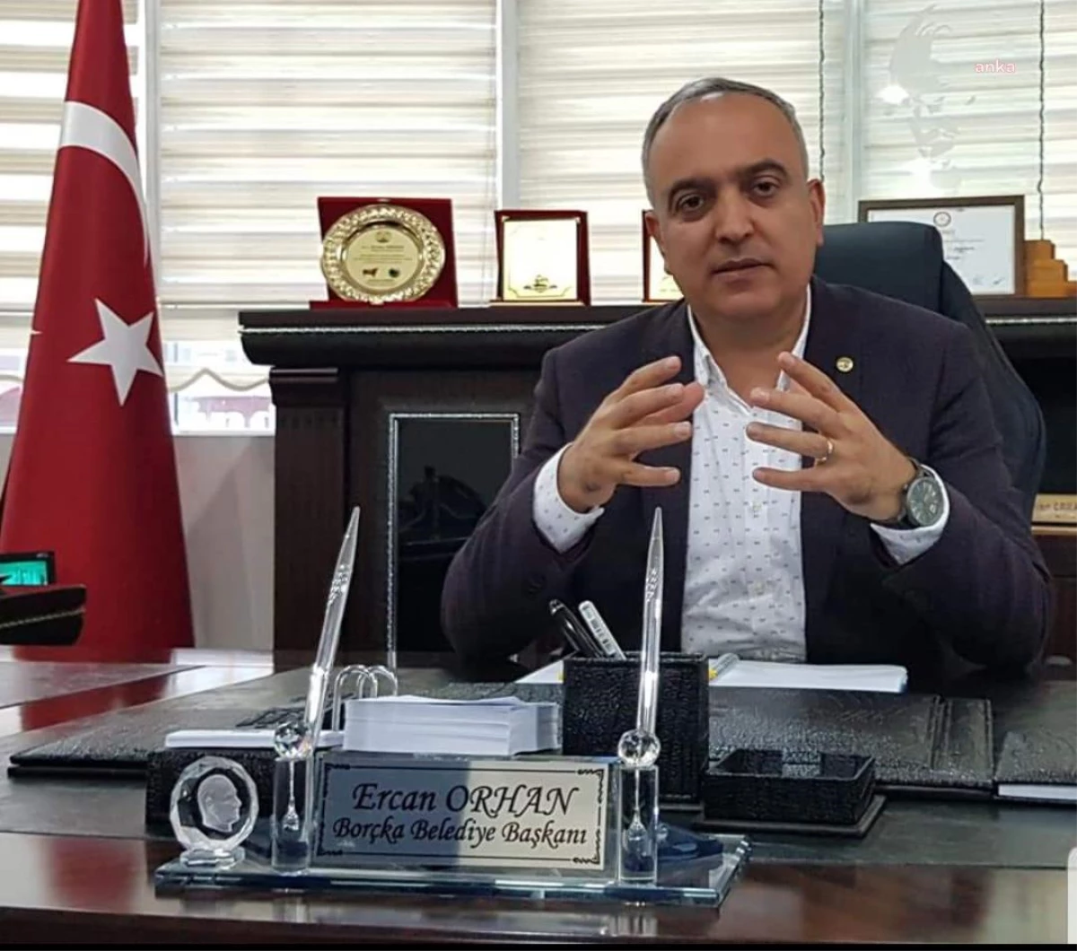 Borçka Belediye Başkanı Ercan Orhan\'dan Muratlı Barajı\'ndaki Kurban Atıkları İçin Belediyeyi Suçlayan Haberlere Tepki