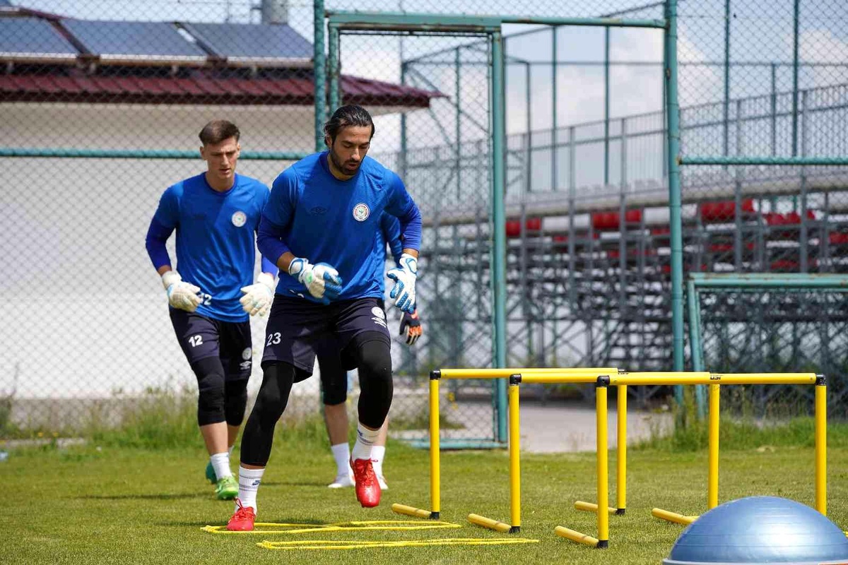 Çaykur Rizespor, yeni sezon hazırlıklarını Erzurum\'da sürdürüyor