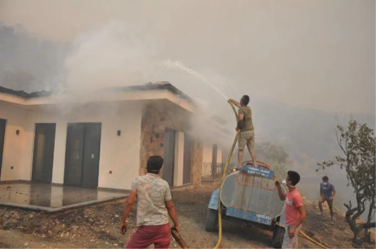 Son dakika haberleri: Datça\'da orman yangını (5)
