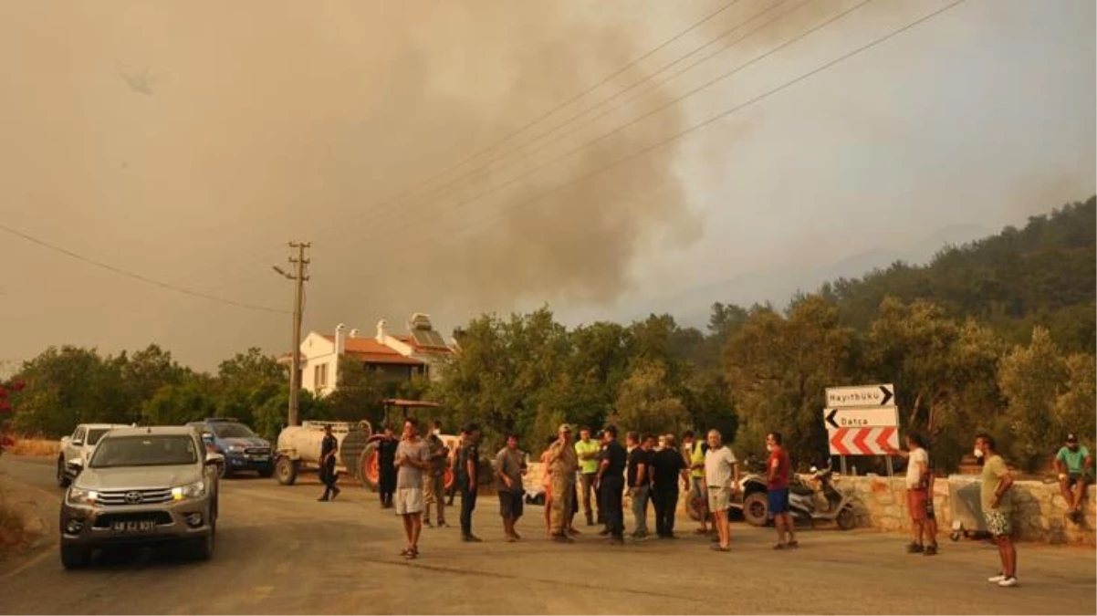 Datça\'da çıkan yangın sonucu evlerini terk etmek zorunda kalan vatandaşlara 3 bin TL nakit desteği ödemesi başlatıldı
