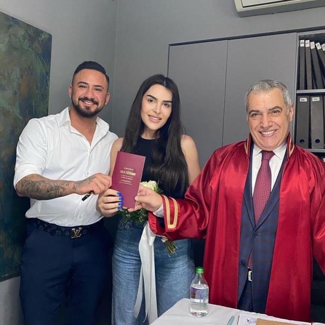 İkinci kez evlenen Selin Ciğerci ve Gökhan Çıra, sosyal medyada birbirini sildi