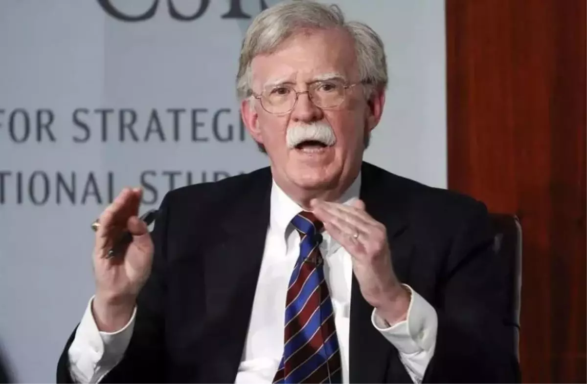 John Bolton canlı yayında itirafta bulundu: Başka ülkelerde darbe planlarına yardım ettim