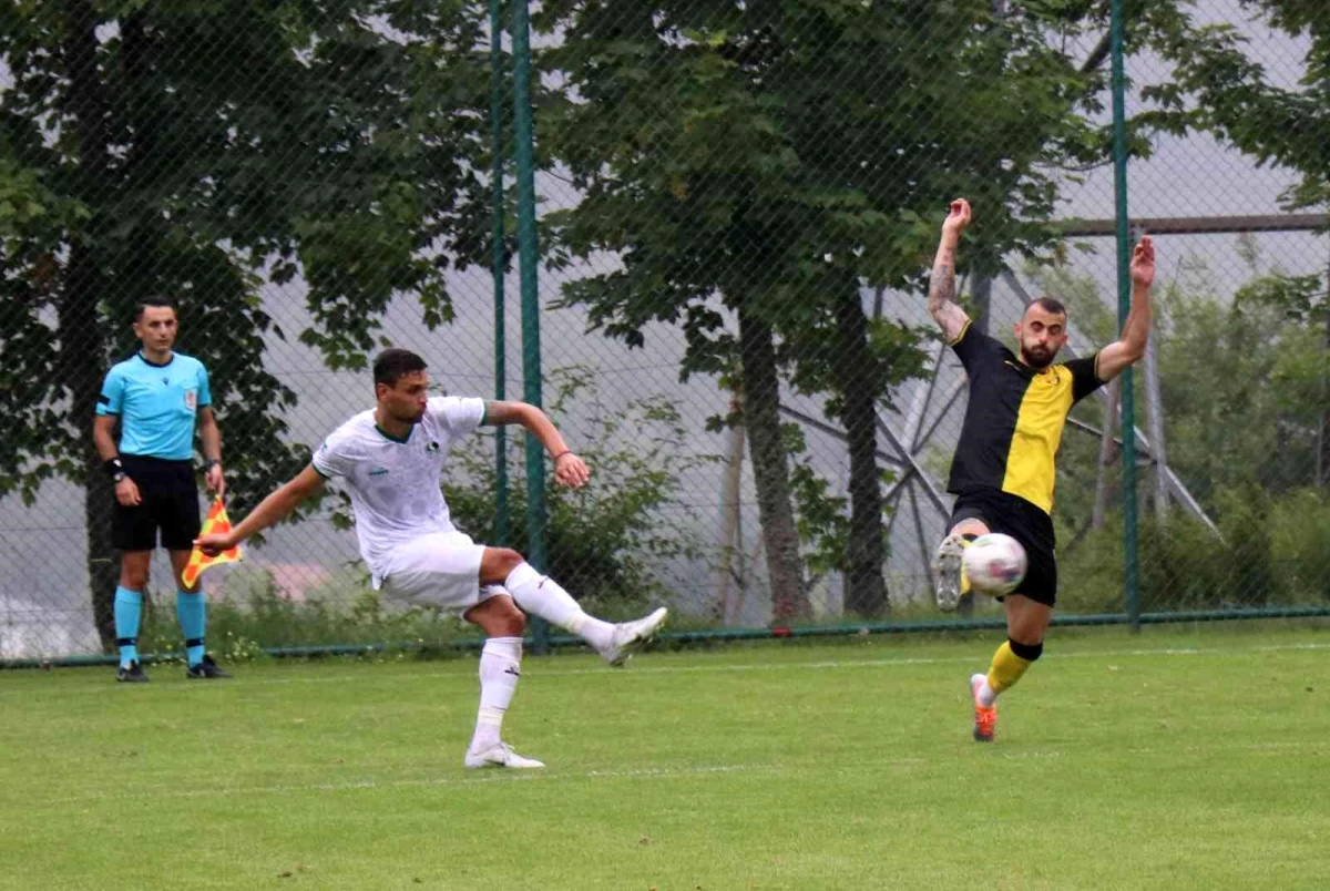 Sakaryaspor, İstanbulspor\'u hazırlık maçında mağlup etti