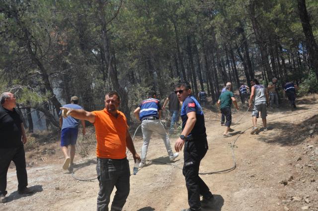 Son Dakika: Datça'da orman yangını! Alevler eve sıçradı, bölge tahliye ediliyor Son Dakika: Datça'da orman yangını! Alevler eve sıçradı, bölge tahliye ediliyor