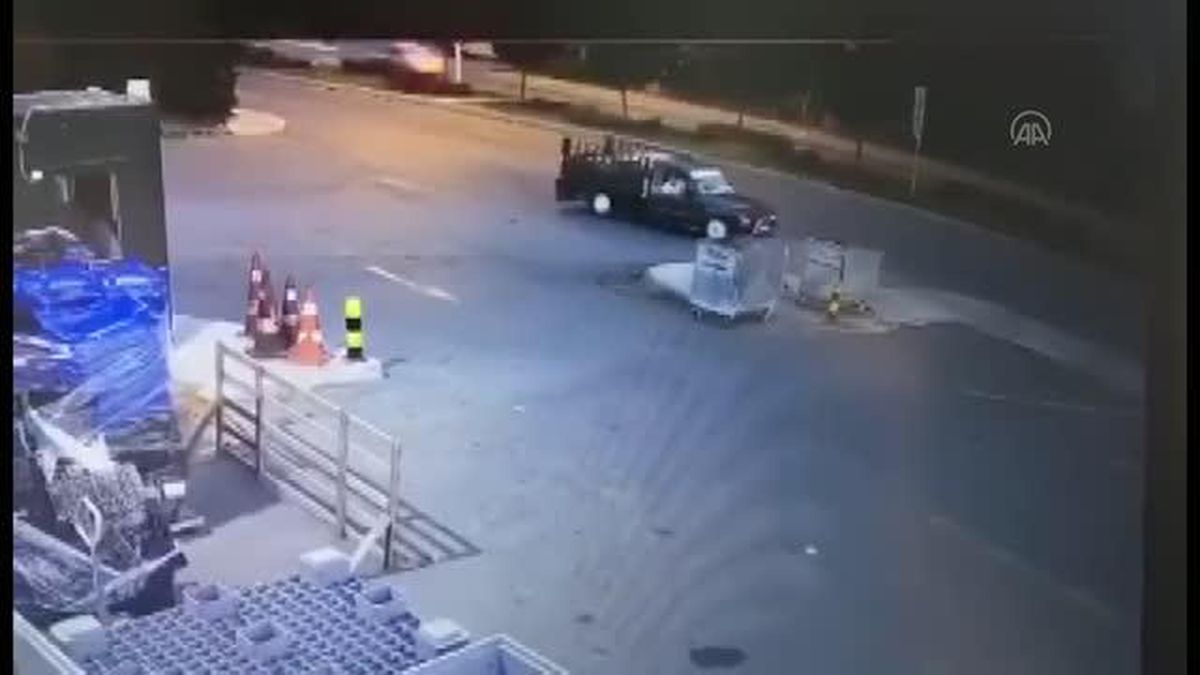 Son dakika haberi! Ümraniye'de palet hırsızlığı girişimi güvenlik kamerasına yansıdı