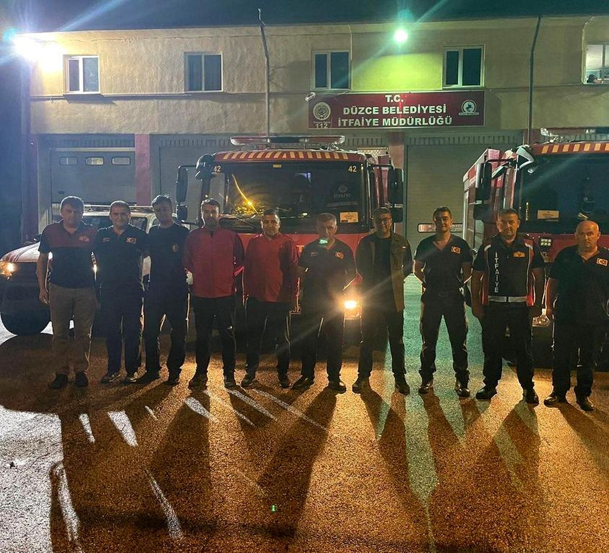 Son dakika haberi | Datça\'da ki yangına Düzce\'den müdahale ekibi