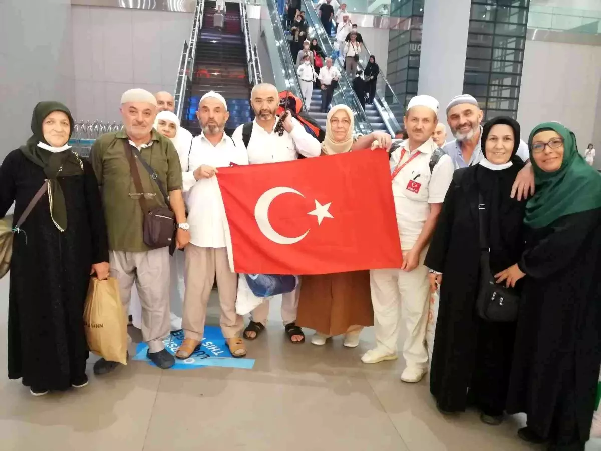 İlk hacı kafilesi kutsal topraklardan döndü