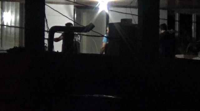 İzmir'de kadın cinayeti: Evinde ölü bulundu İzmir'de kadın cinayeti: Evinde ölü bulundu