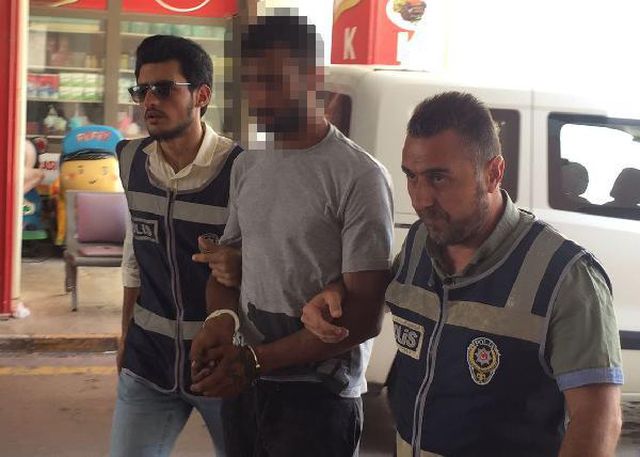 Kendisini vuran arkadaşını korumak için polise yalan söyledi: Plakasını alamadığım bir araçtan ateş ettiler Kendisini vuran arkadaşını korumak için polise yalan söyledi: Plakasını alamadığım bir araçtan ateş ettiler