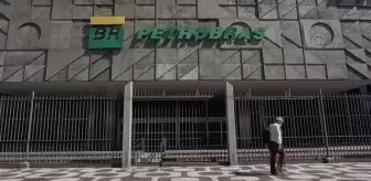 RİO DE JANEIRO - Brezilya'da akaryakıt fiyatlarındaki düşüş, halkı memnun etti