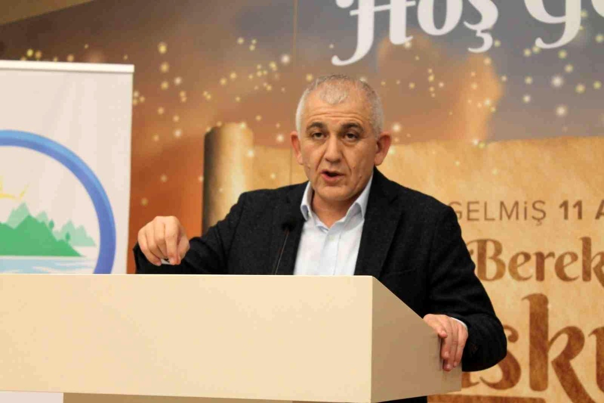 Şahin, "Bu millet, özgürlüğü için gerekirse gözünü kırpmadan can verir"