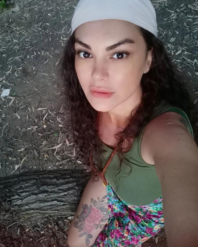 Şarkıcı Nez, cinsel ilişkiye girdiği en sıra dışı yerleri anlattı: Sinema salonu ve özel jetim