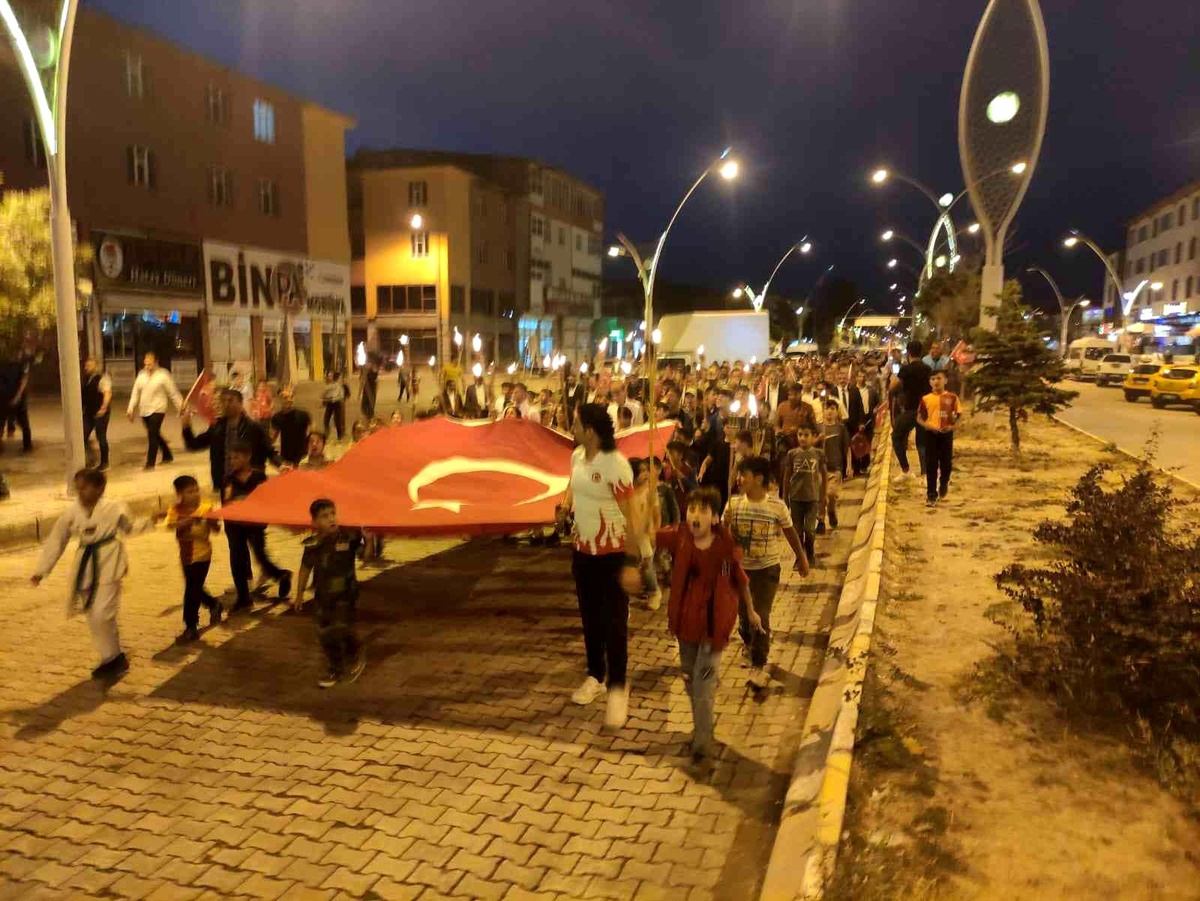 Çaldıran\'da 15 Temmuz Demokrasi ve Milli Birlik Günü