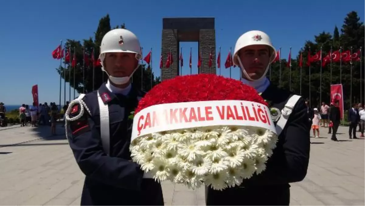 Son dakika haberi... Çanakkale Şehitler Abidesi\'nde 15 Temmuz şehitleri anıldı