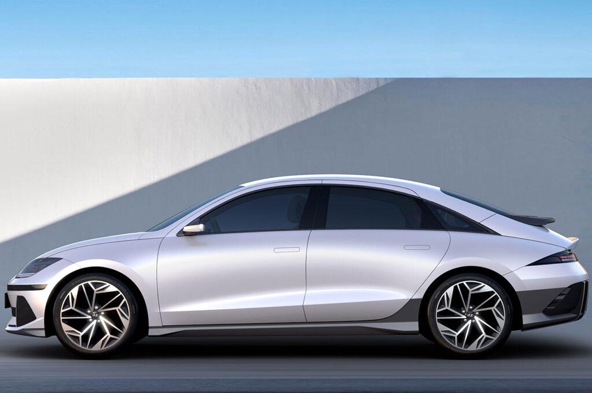 Hyundai IONIQ 6 yüzünü gösterdi