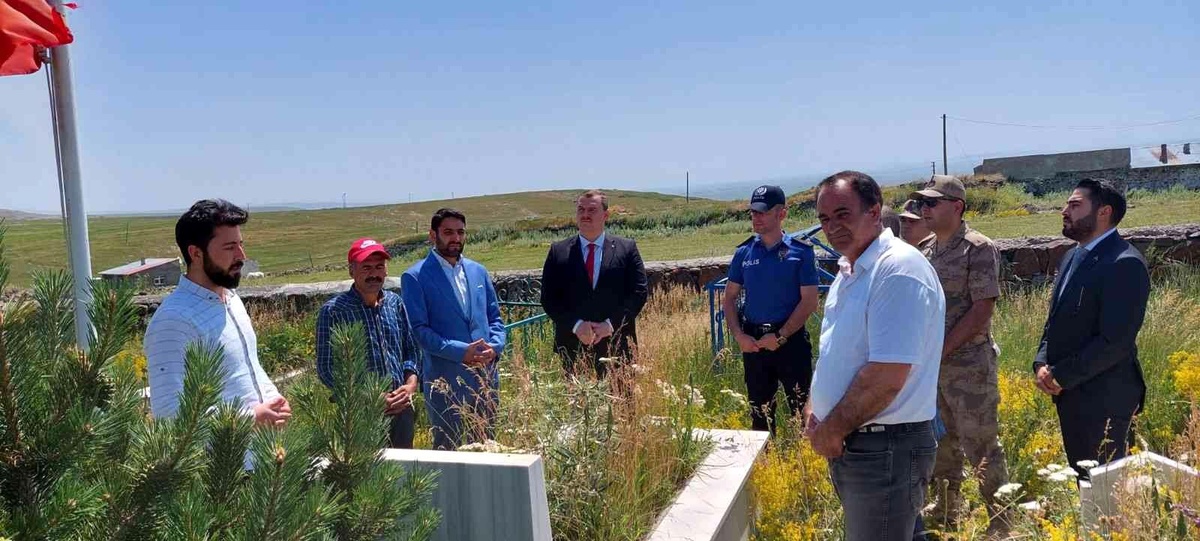 Son dakika... Kaymakam Yılmazer 15 Temmuz\'da şehitleri unutmadı