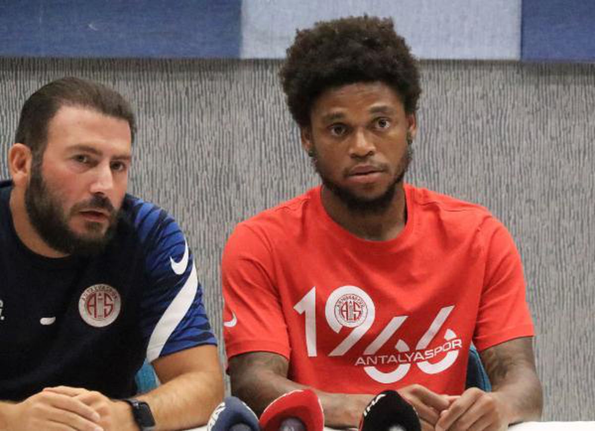 Luiz Adriano: Bu sene belirlemiş olduğumuz hedef; şampiyonluk için her türlü mücadeleyi vermek