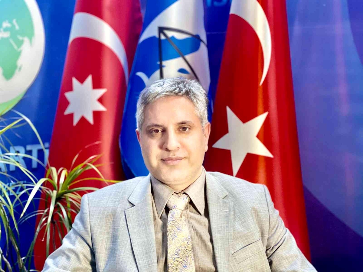 Son dakika haber! Osmanlı Ocakları Başkanı Canpolat: "Hainlerin uçak, tank ve ağır silahlarına karşılık elimizdeki bayraklarla mücadele ettik"