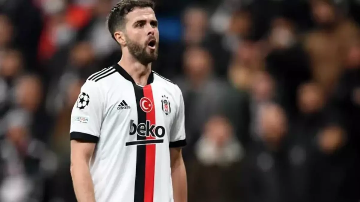 Süper Lig devinden Miralem Pjanic bombası! Beşiktaş\'tan ayrılan yıldız İstanbul\'a geri dönüyor