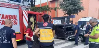 Tuzla'da hatalı dönüş yapan sürücü, otomobile çarptı: 3 yaralı