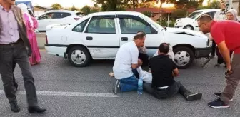 Yoldan geçerken otomobil çarpan Elif, yaşama tutunamadı