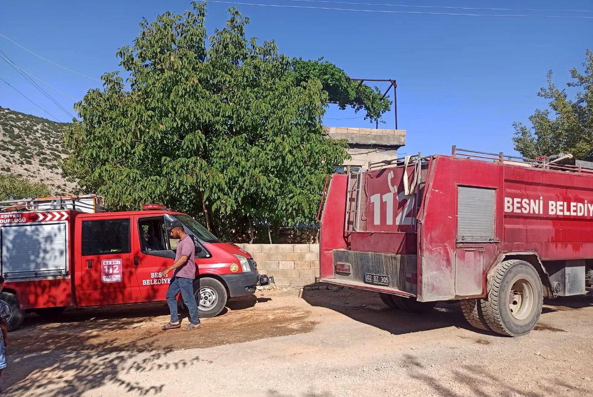 Son dakika haberi... Besni\'de korkutan yangın