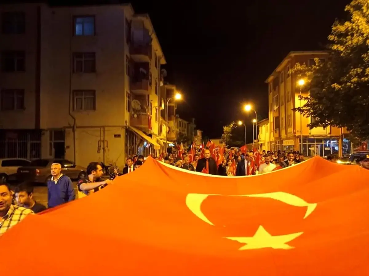 Çavdarhisar\'da 15 Temmuz demokrasi ve milli birlik günü anma programı coşkulu geçti