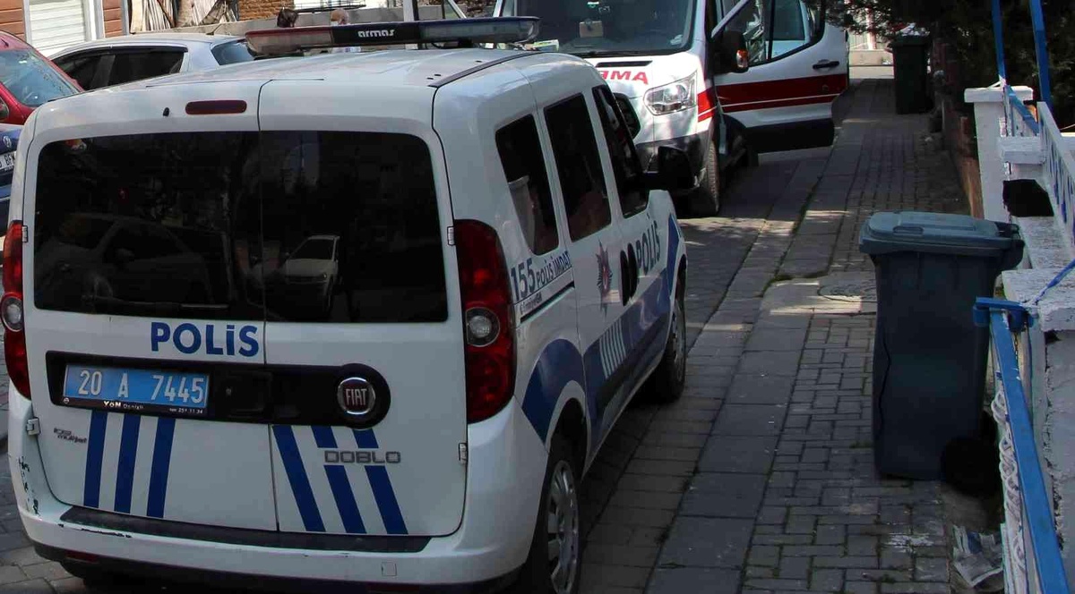 Komşu paranoyası polisi meşgul etti! Cinayete kurban gittiği sanılan kadın telefona cevap verdi