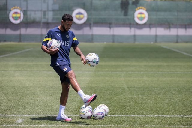 Joshua King: Bu formayla maçlara çıkmak için sabırsızlanıyorum Joshua King: Bu formayla maçlara çıkmak için sabırsızlanıyorum