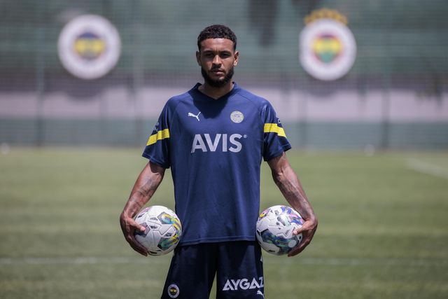 Joshua King: Bu formayla maçlara çıkmak için sabırsızlanıyorum Joshua King: Bu formayla maçlara çıkmak için sabırsızlanıyorum