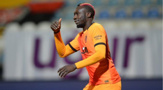 Galatasaray'da yaprak dökümü! Diagne'den sonra 1 yıldızla daha yollar ayrıldı