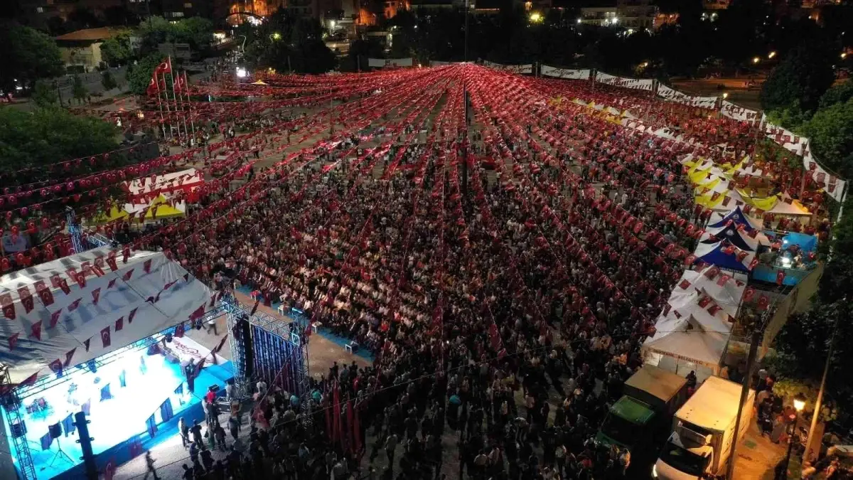 Gaziantep 15 Temmuz gecesi yine tek yürek, tek bilek oldu