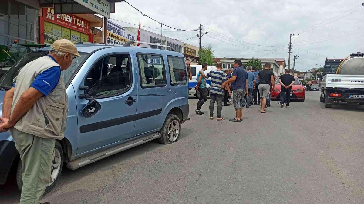 Son dakika haberi! Hafif ticari araçla motosiklet çarpıştı: 1 yaralı