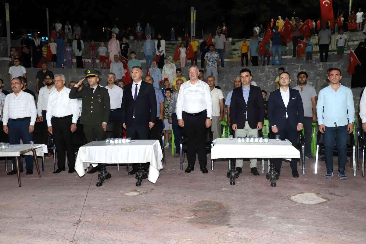 Kahta\'da 15 Temmuz Demokrasi ve Milli Birlik Günü kutlandı