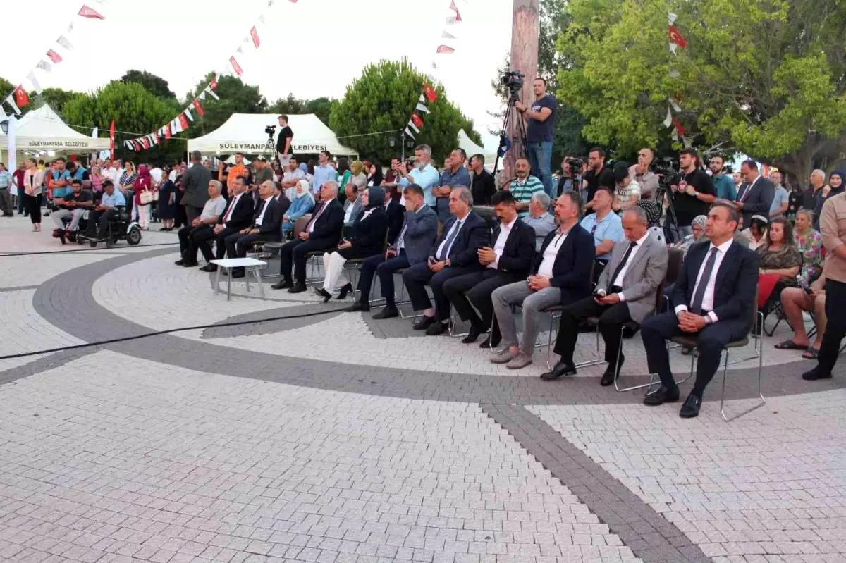 Tekirdağ'da 15 Temmuz Şehitleri için 'Demokrasi Nöbeti'