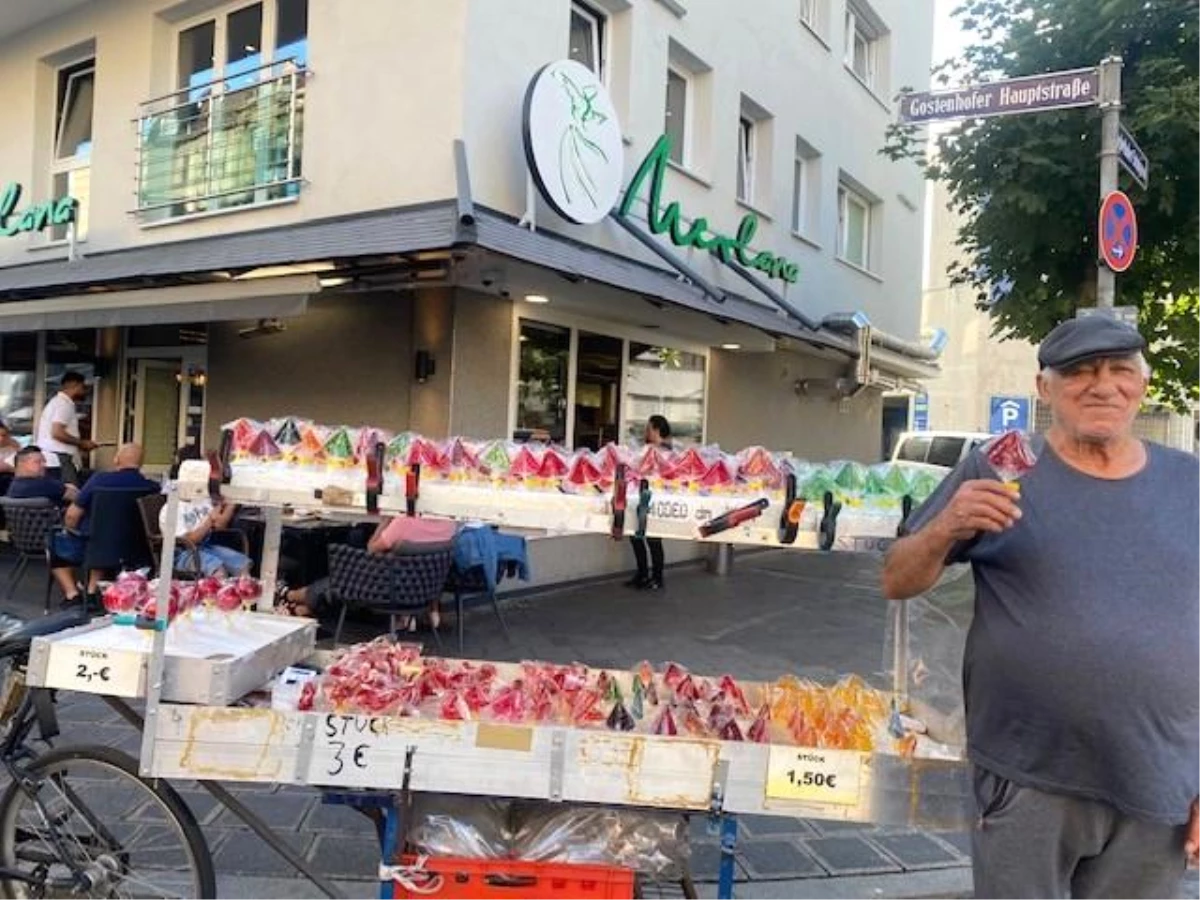 Gümülcineli Türk\'ün elma şekerlerine Almanya\'da yoğun ilgi