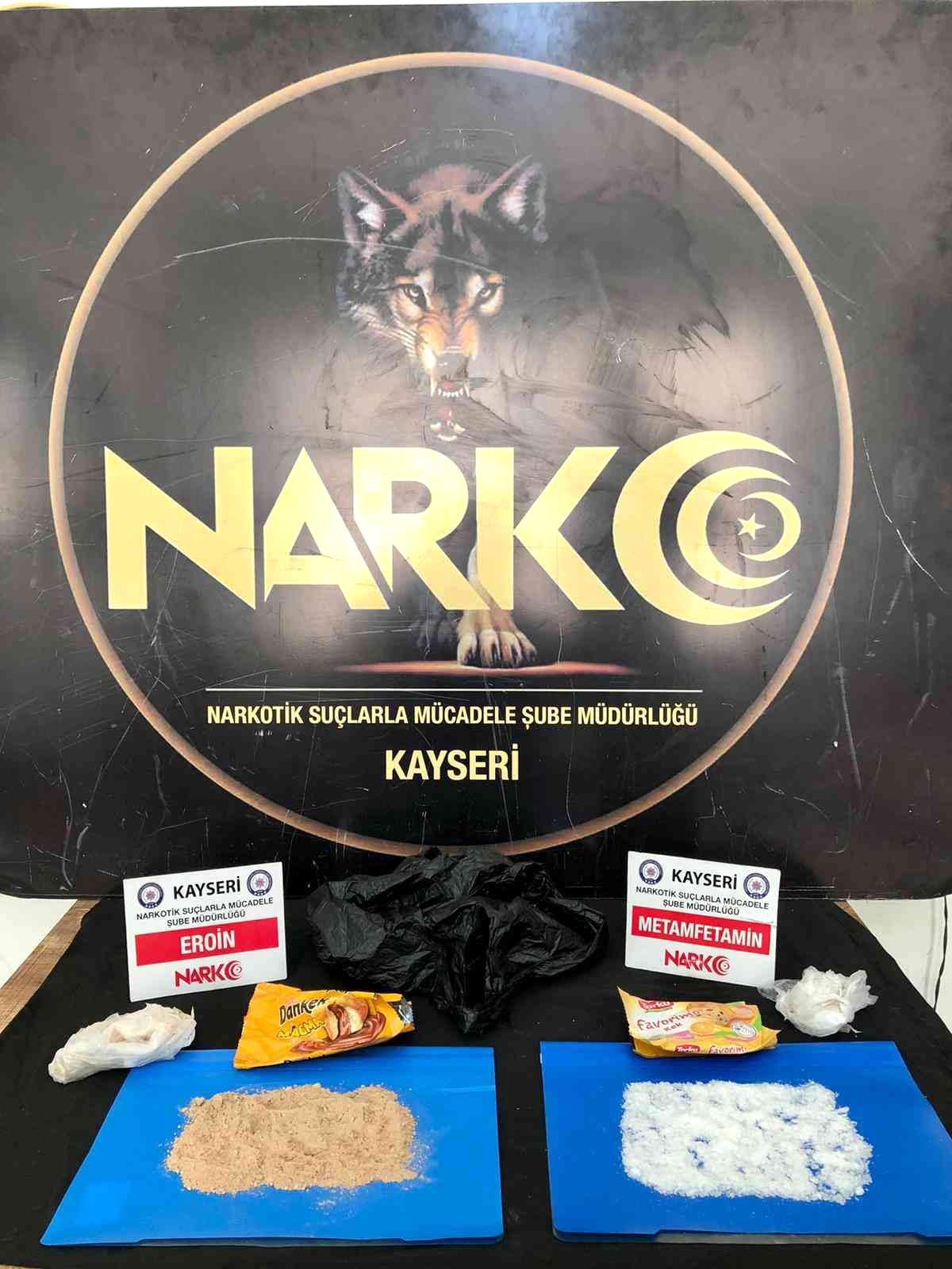 Son dakika haberi: Kek poşetinde uyuşturucu ticaretine polis engeli