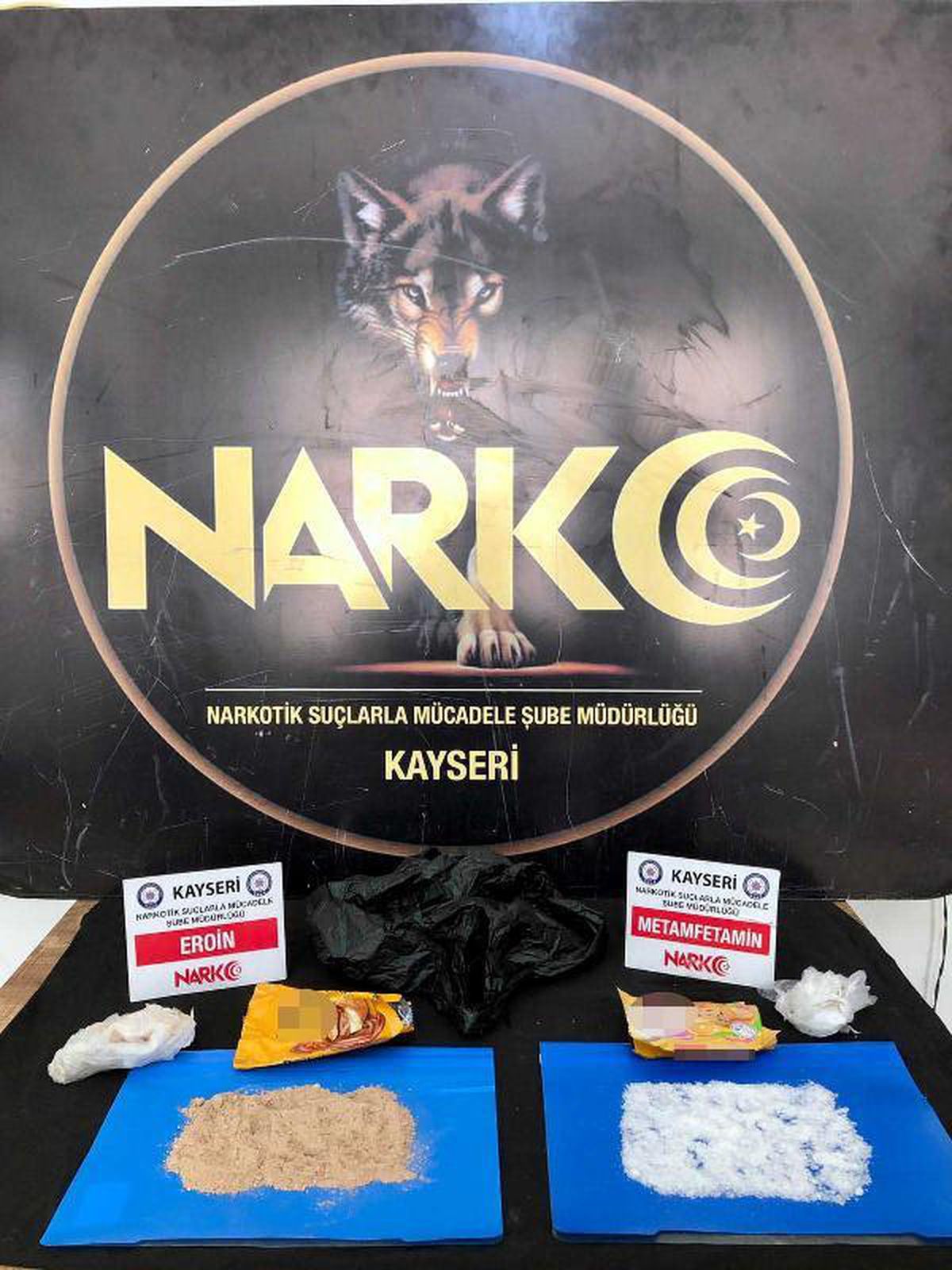 Otobüste kek ambalajına sakladığı uyuşturucuyla yakalandı