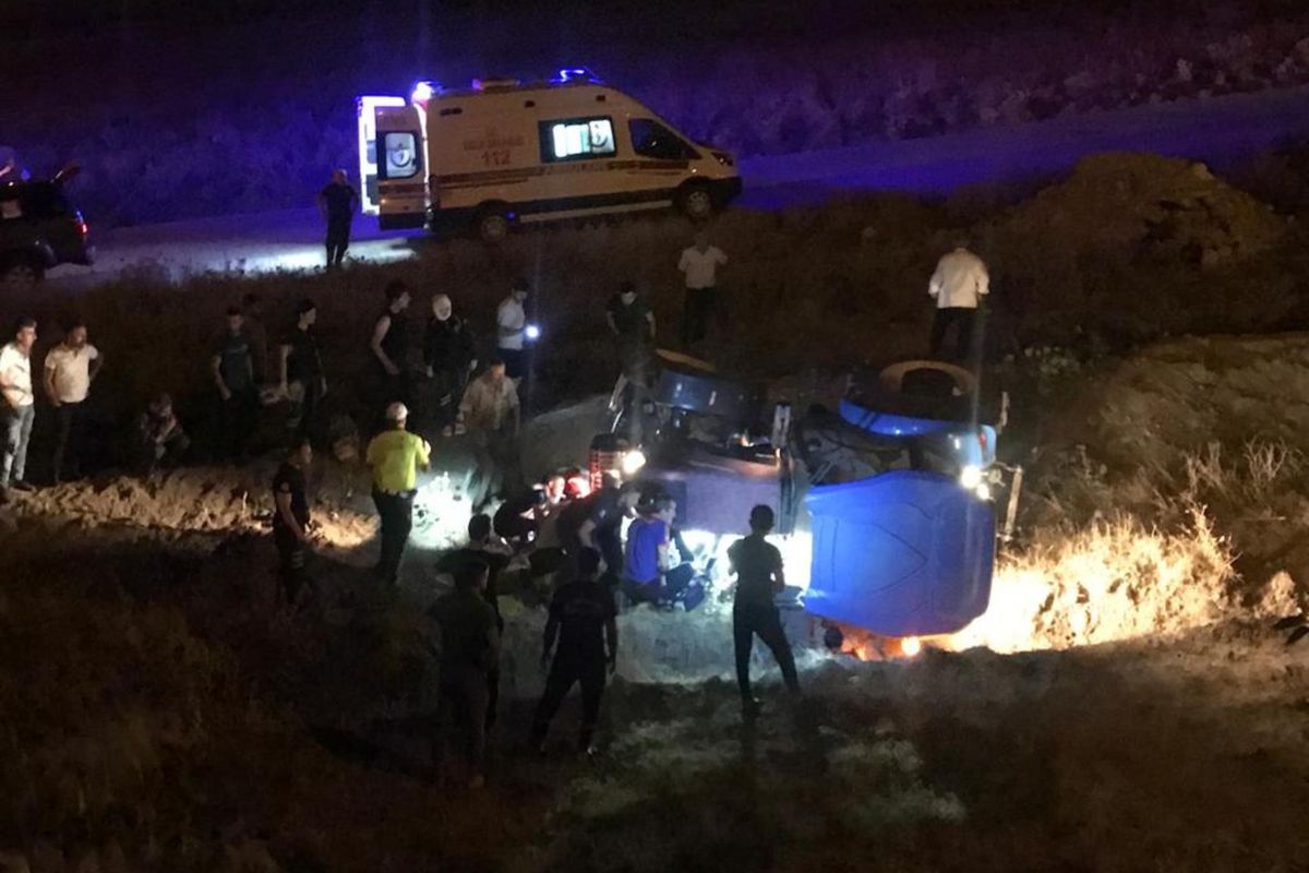 Elazığ\'da devrilen traktörün sürücüsü öldü